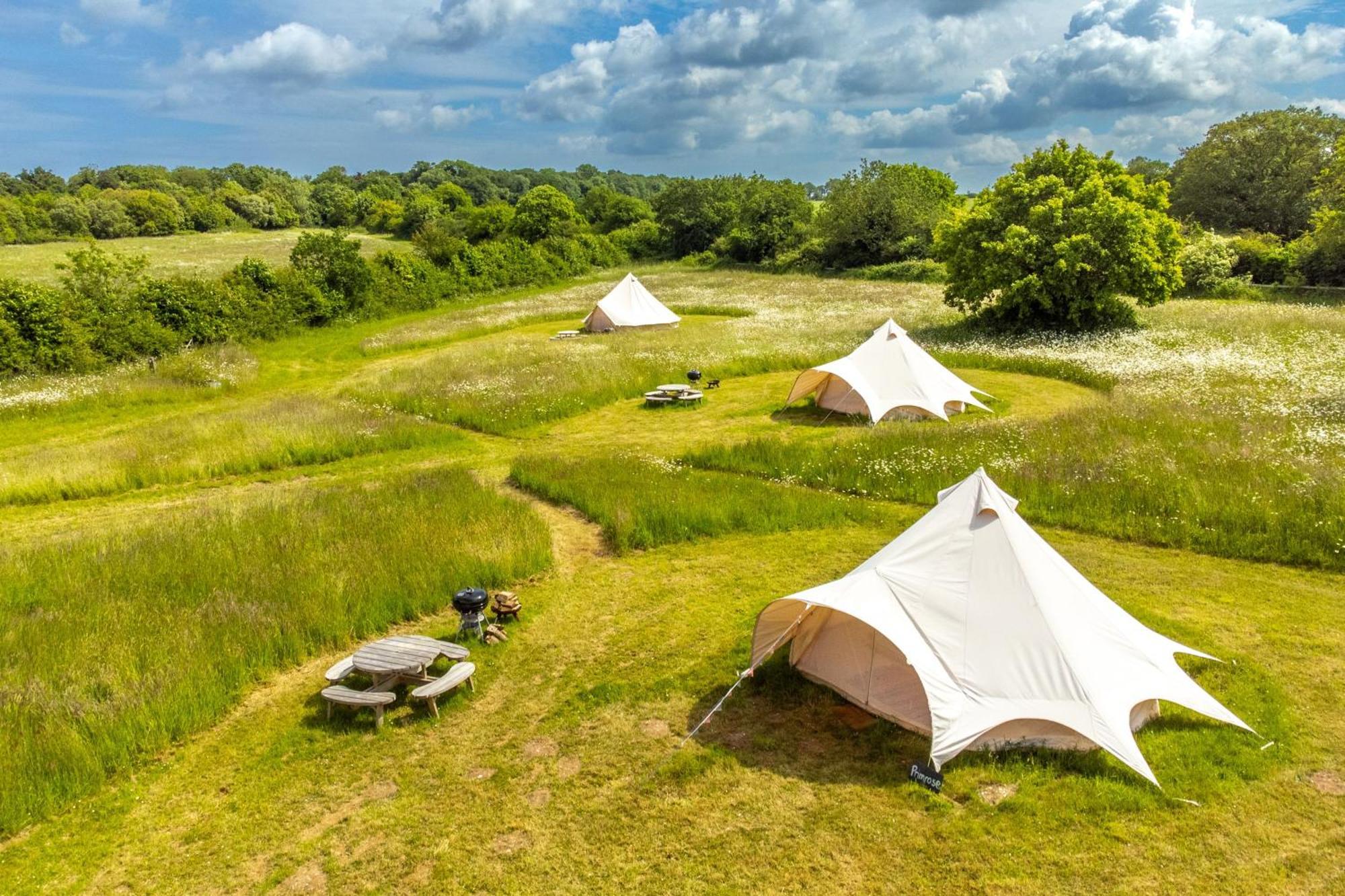 Cowslip At Blancas Bell Tents Villa Ringstead  ภายนอก รูปภาพ